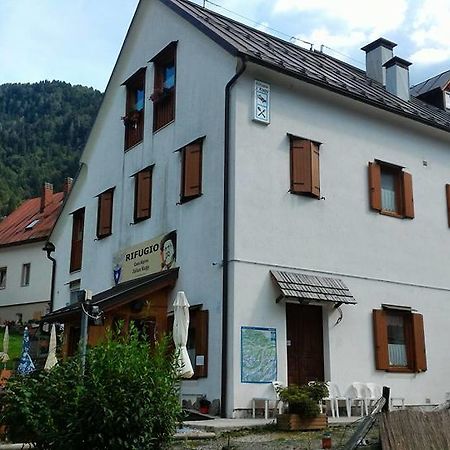 نزل مالبورغيتو فالبرونافي Rifugio Casa Alpina Julius Kugy المظهر الخارجي الصورة