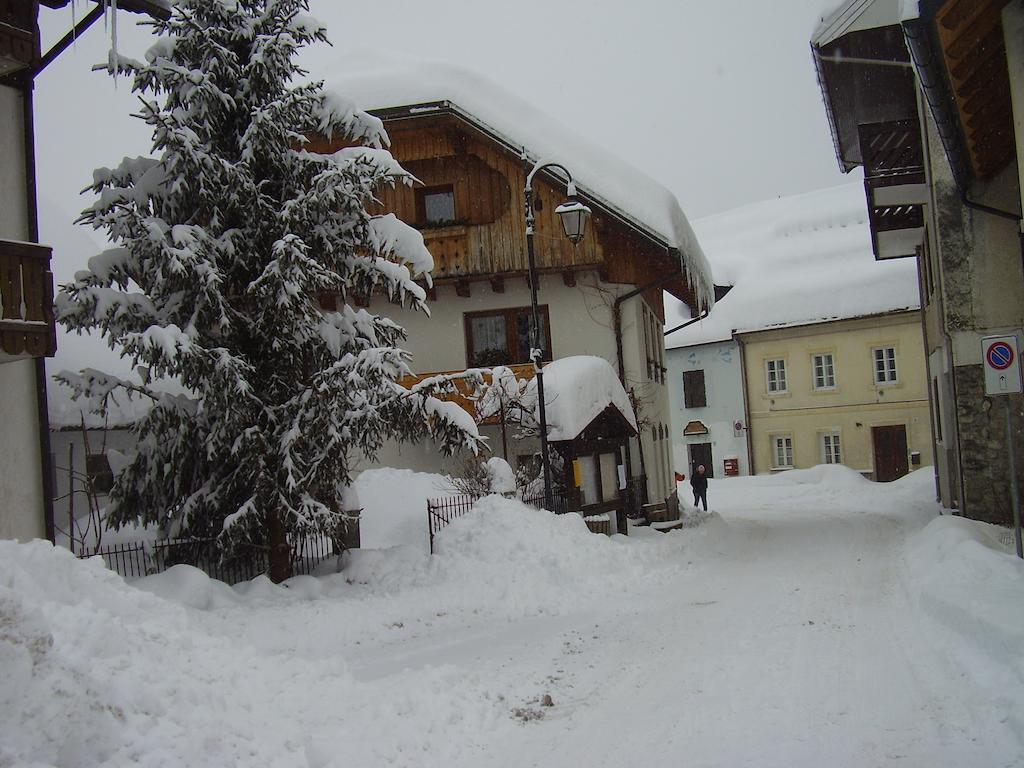 نزل مالبورغيتو فالبرونافي Rifugio Casa Alpina Julius Kugy المظهر الخارجي الصورة